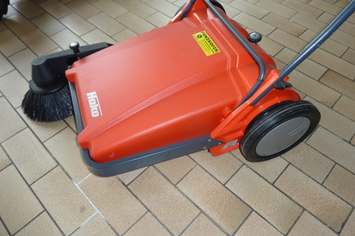 HAKO Kehrmaschine KM 670