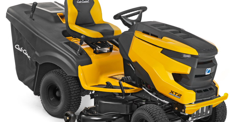 Cub Cadet Rasentraktor Vorführgerät, XT2 QR103, 2-Zyl.Kawa Motor, 4.890.-€ inkl.MwSt.